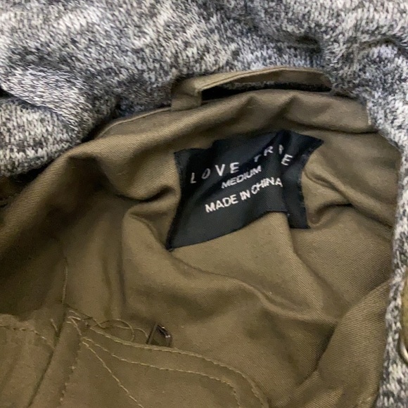LOVE TREE Women’s Hooded Utility Jacket Green/Gray NWT - Picture 6 of 13
